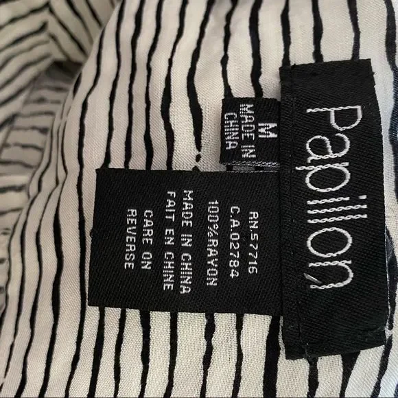3/$25 Papillon White and Black Striped 3/4 Length Sleeve Tunic Medium - Picture 3 of 6